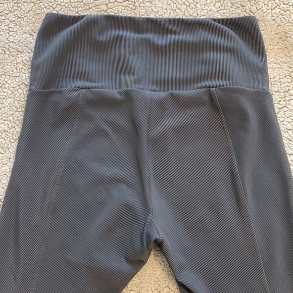 Onzie | Sweetheart Rib High Rise Legging Slate Grey - Picture 8 of 10